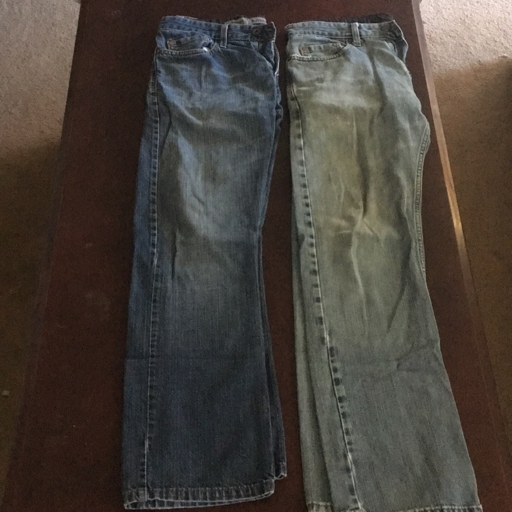 2 Pairs Pre Worn Men's Levi's Jeans 32x32 & 32/30
